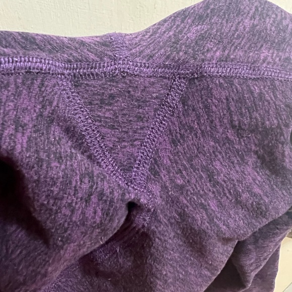 EUC Beyond Yoga Crop Leggings - Picture 5 of 5